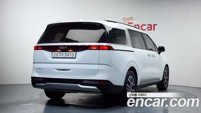 Kia Canival Carnival 4 поколение Дизель 9 мест Prestige — Фото автомобиля 2