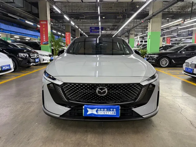 Mazda EZ-6 — Фото автомобиля 2