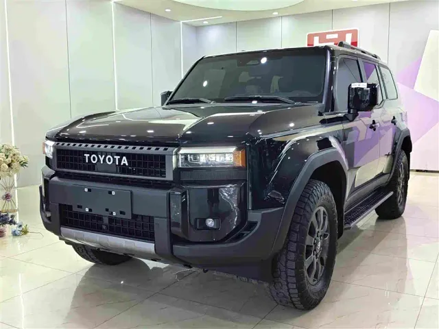 Фотография автомобиля — Toyota Prado