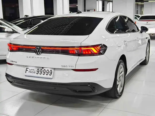Volkswagen Lamando — Фото автомобиля 3