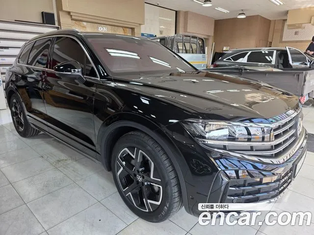 Volkswagen Touareg Touareg 3 поколение 3.0 TDI Prestige — Фото автомобиля 15
