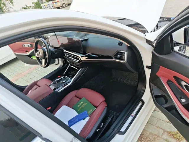 BMW 3 Series — Фото автомобиля 17
