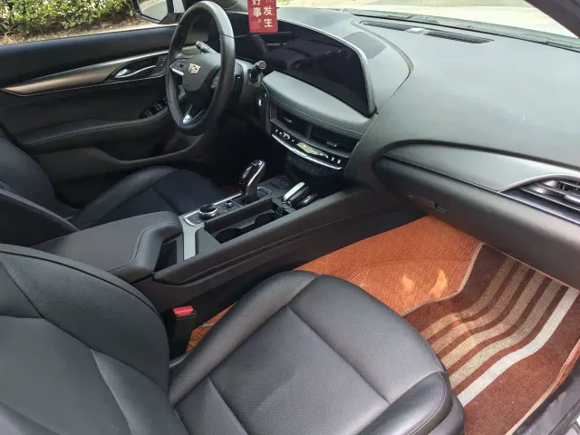 Cadillac CT5 — Фото автомобиля 7