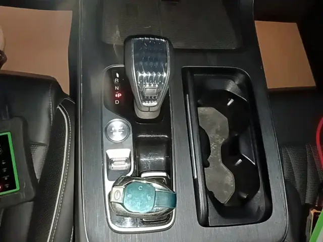 GAC Trumpchi GS8 — Фото автомобиля 13