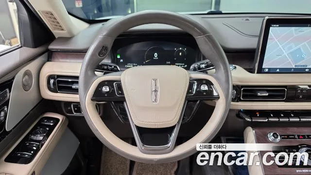 Lincoln Aviator 2nd Gen — Фото автомобиля 5