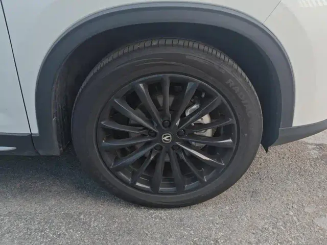 Changan CS75 — Фото автомобиля 6