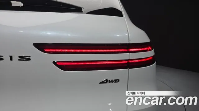 Genesis GV70 2.5T Бензин AWD — Фото автомобиля 21