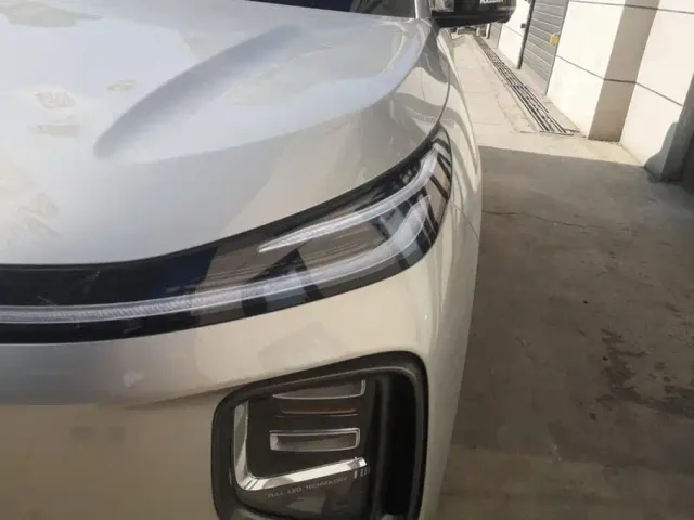 Changan Qiyuan Q07 — Фото автомобиля 5