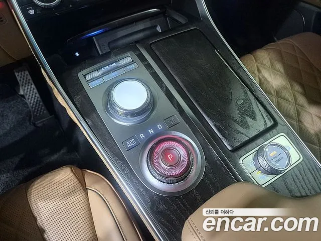 Genesis GV80 — Фото автомобиля 9