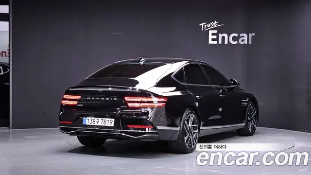 Genesis G80 RG3 — Фото автомобиля 2