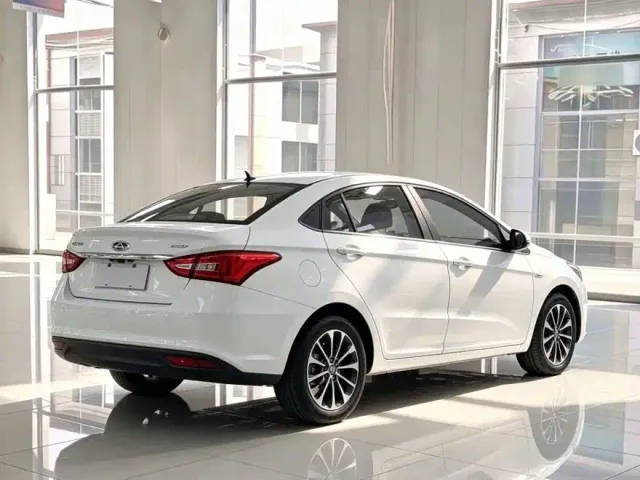 Chery Arrizo 5 — Фото автомобиля 7