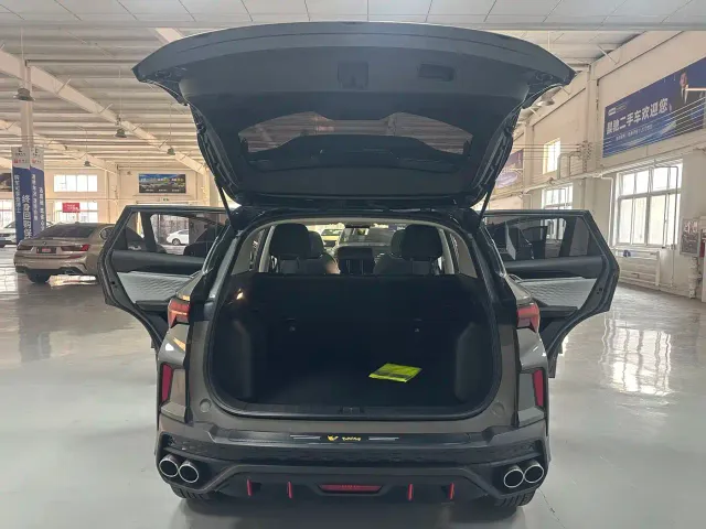 Geely Binyue — Фото автомобиля 16