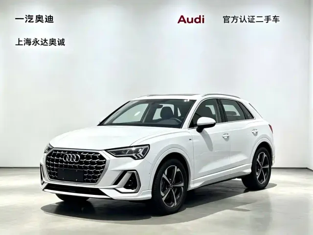 Фотография автомобиля — Audi Q3