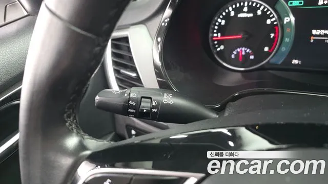 Kia Seltos Seltos Бензин 1.6 турбо 2WD — Фото автомобиля 17