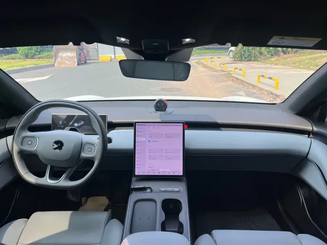 Nio ET5 Touring — Фото автомобиля 13