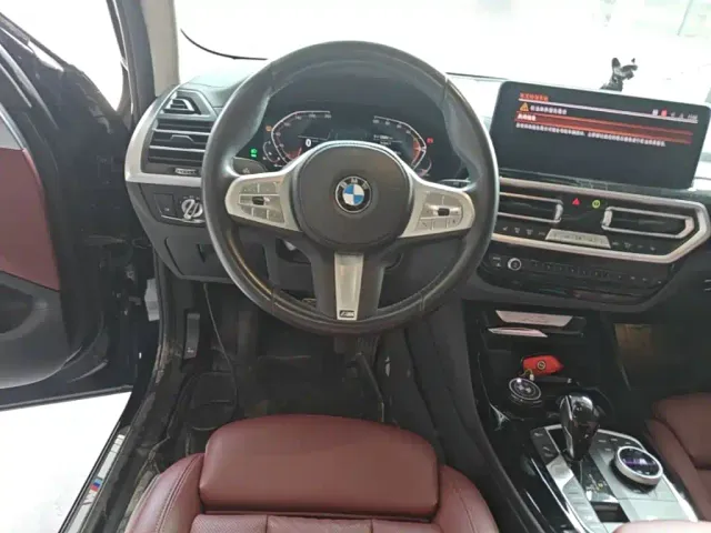 BMW X3 — Фото автомобиля 10