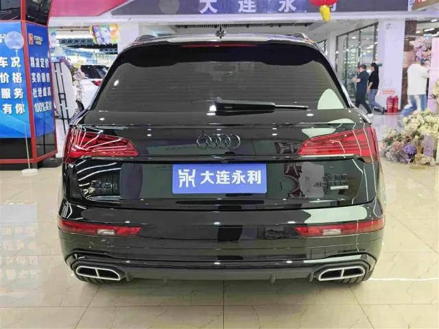 Audi Q5L — Фото автомобиля 15