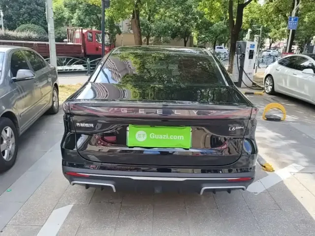 Geely Galaxy L6 — Фото автомобиля 5
