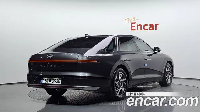 Hyundai Grandeur GN7 — Фото автомобиля 2