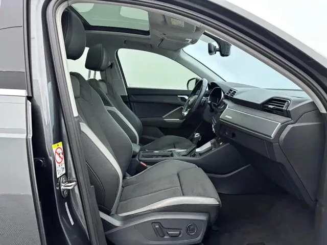 Audi Q3 — Фото автомобиля 11