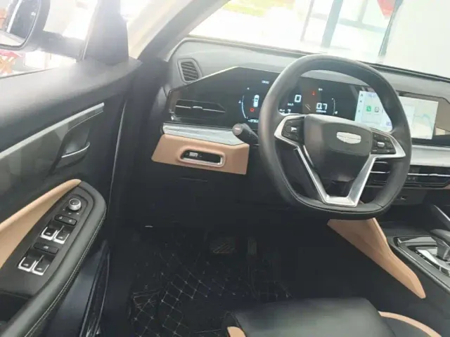 Geely Haoyue PRO — Фото автомобиля 15