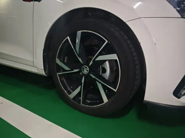 Skoda Octavia — Фото автомобиля 24