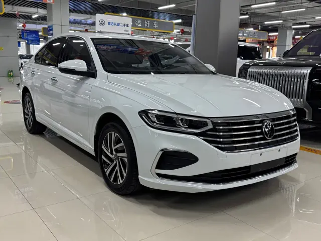 Volkswagen Lavida — Фото автомобиля 3