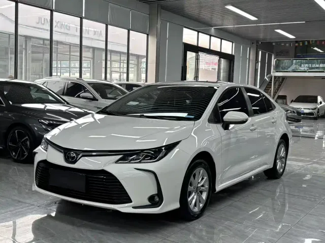 Фотография автомобиля — Toyota Corolla
