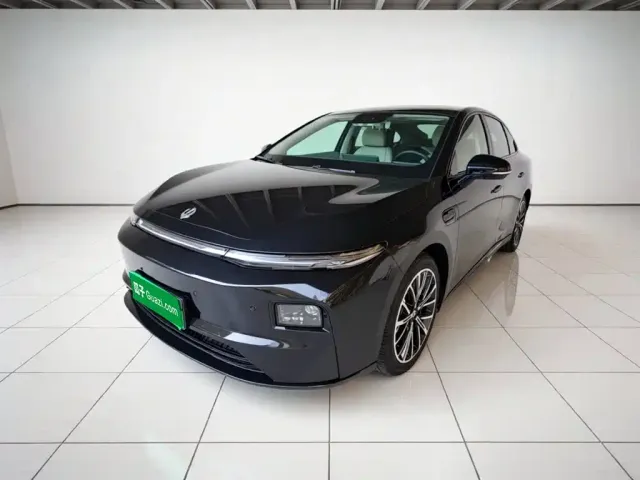 Фотография автомобиля — Leapmotor B01