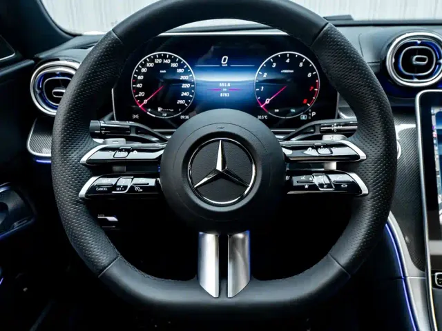 Mercedes-Benz C-Class — Фото автомобиля 16