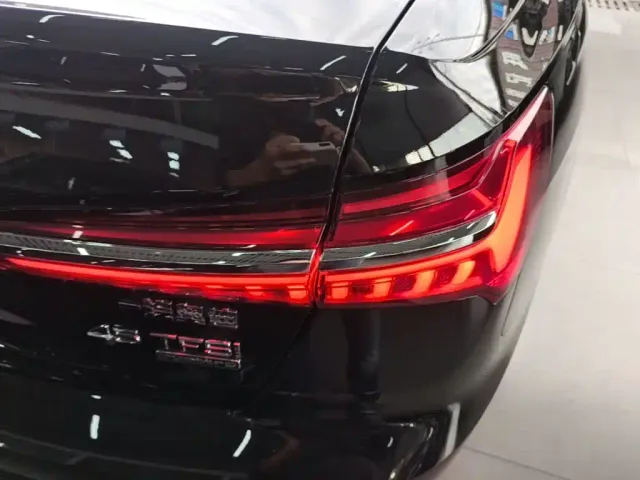 Audi A6L — Фото автомобиля 7