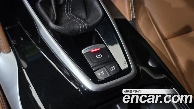 Renault Korea QM6 New — Фото автомобиля 28
