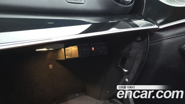 Mercedes-Benz AMG GT 4 двери 43 4MATIC+ — Фото автомобиля 29