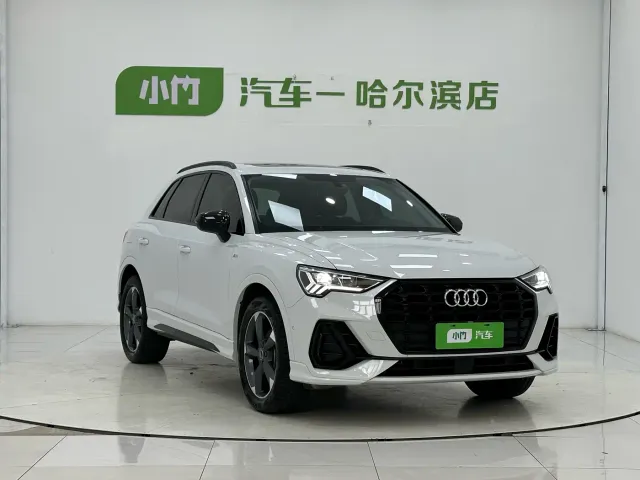 Audi Q3 — Фото автомобиля 3