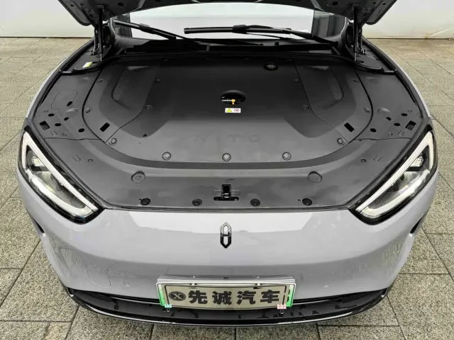 Aito M5 — Фото автомобиля 17