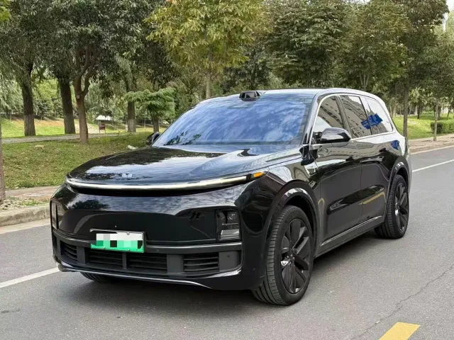 Li Auto L9 — Фото автомобиля 3