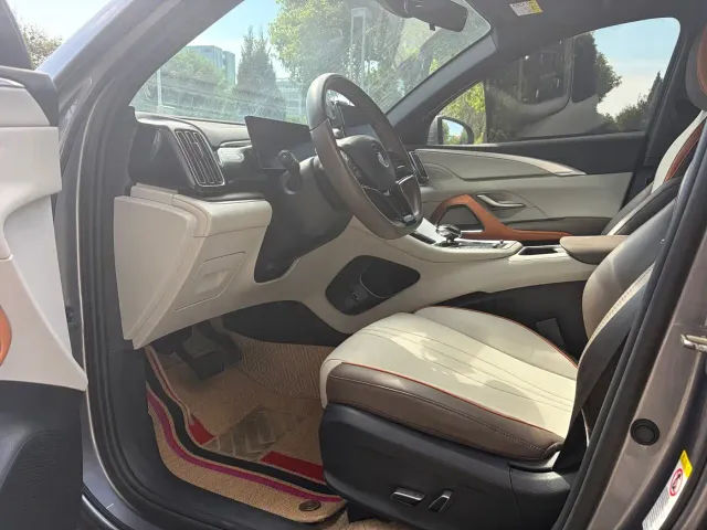 BYD Song Pro — Фото автомобиля 7