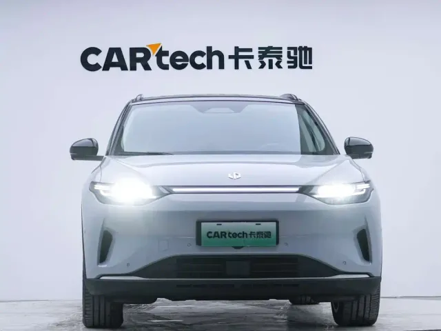 Leapmotor C11 — Фото автомобиля 8