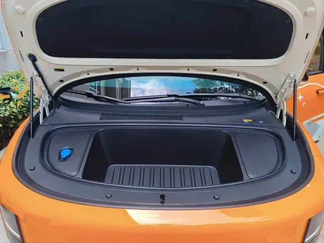 Li Auto i6 — Фото автомобиля 19