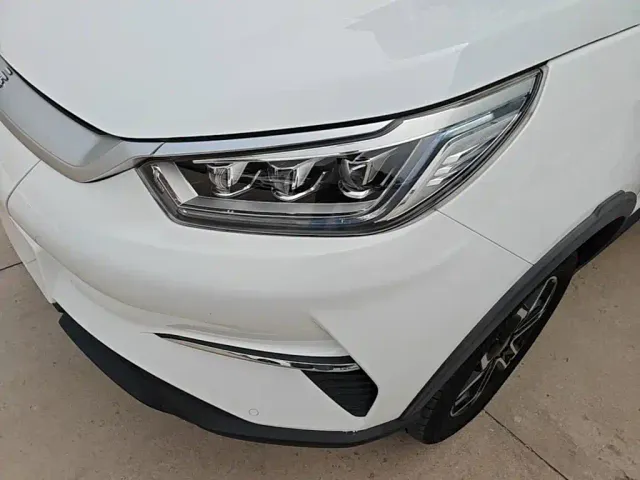 BYD Yuan Pro — Фото автомобиля 23