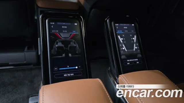 Toyota Alphard — Фото автомобиля 23