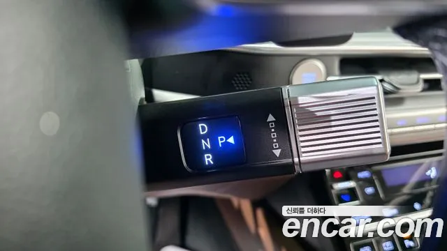Hyundai Grandeur GN7 — Фото автомобиля 12