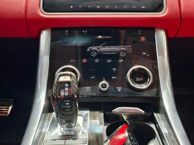 Land Rover Range Rover Sport — Фото автомобиля 9