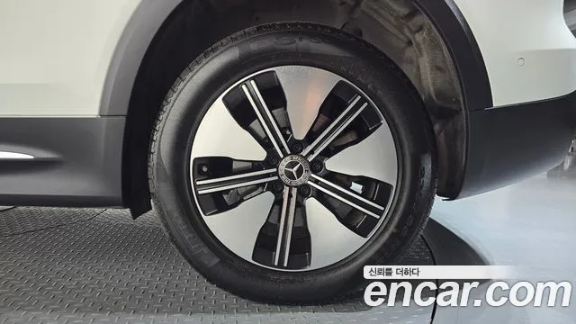 Mercedes-Benz EQB X243 — Фото автомобиля 6