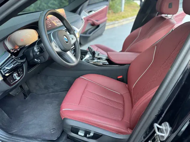 BMW 5 Series — Фото автомобиля 4