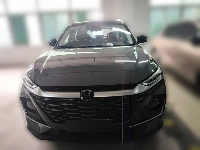 Changan CS75 — Фото автомобиля 4