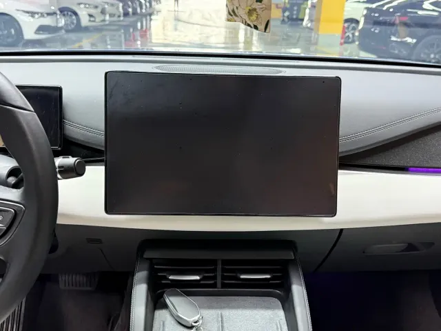 BYD Seal 06 — Фото автомобиля 16