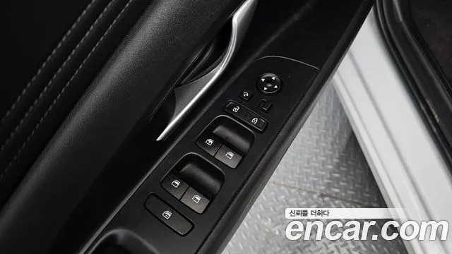 Hyundai AVANTE — Фото автомобиля 13