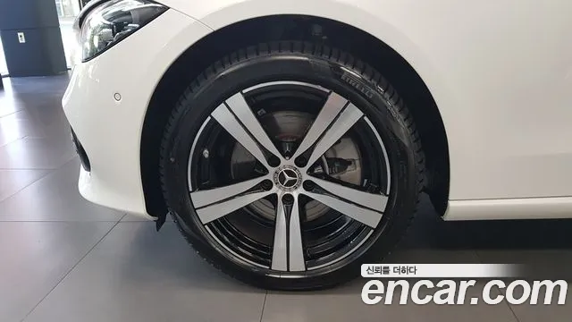 Mercedes-Benz C-Class — Фото автомобиля 5