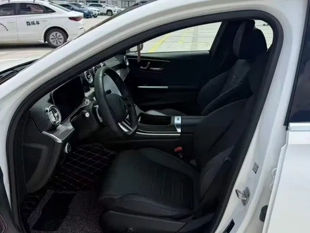 Mercedes-Benz C-Class — Фото автомобиля 4